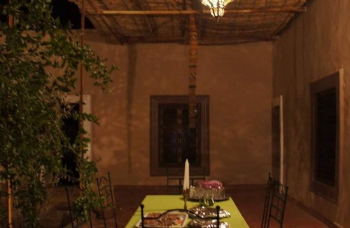 Agdz House | Room in Guest Room - Riad dar Tazoulte Bedroom