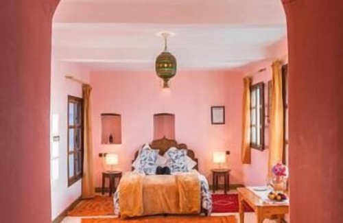 Marrakesh-Tensift-El Haouz House | Room in Guest Room - Room in Villa L'air De La Mer