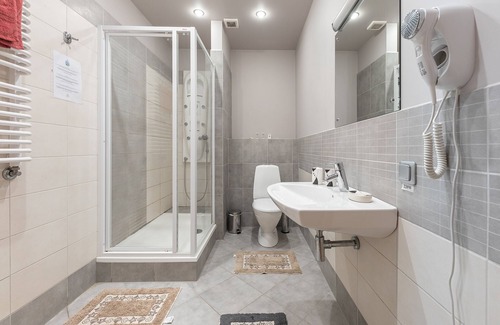 Jurmala House | Room in Guest Room - Valensija - Large Suite