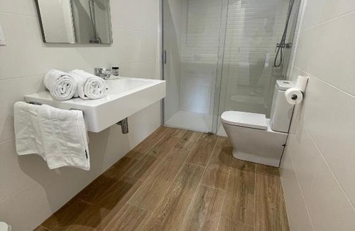 Pedrafita do Cebreiro House | Room in Lodge - Casa Galego rural accommodation on the French road