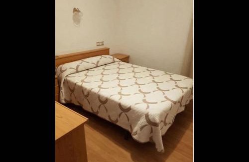 Luarca House | Room in Lodge - Double and single room - Pension Oria 2