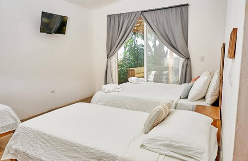 Las Penitas House | Room in Lodge - Kiwi 9 - Quadruple Room