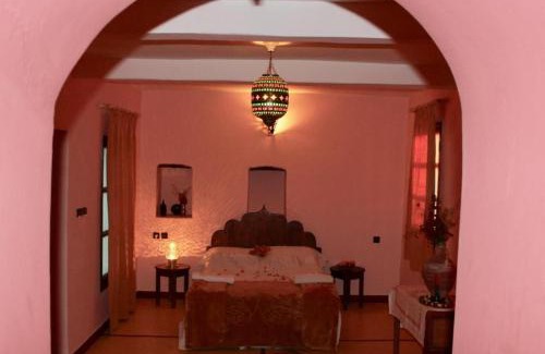 Sidi Ahmed Essayeh House | Room in villa Lair De La Mer