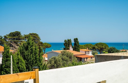 Sarroch Apartment | Room 'Istè' with Sea View, Private Terrace and Air Conditioning