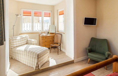 Bad Wildungen Bed & Breakfast | Room: Kleiber - Old Castle Brewery B&B