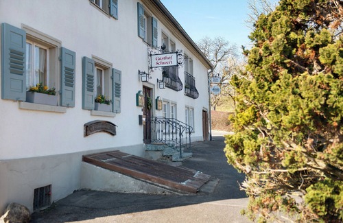 Ueberlingen Apartment | Room 'Meersburg' with shared terrace and Wi-Fi
