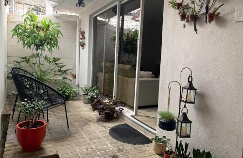 Alajuela House | Room near Airport/Cerca del Aeropuerto