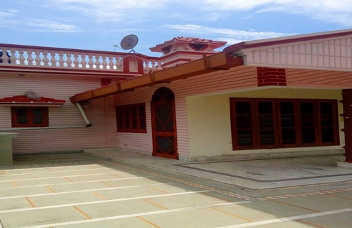 Bullawala House | Room near Canal Road