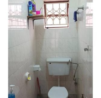 Entebbe Apartment | Room near the Entebbe Airport with WiFi