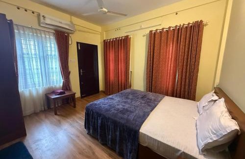 Kovalam Apartment | Room Near the Kovalam Beach Cozy Ensuite