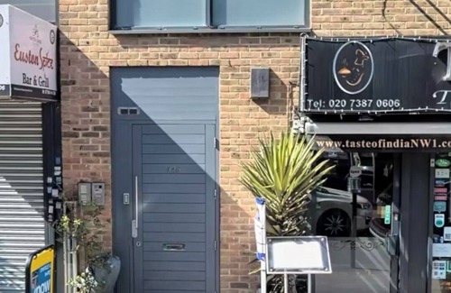Euston Apartment | Room next to Euston Station