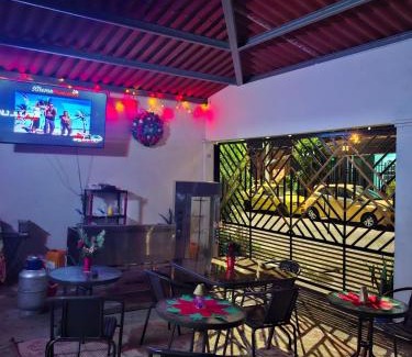 Tumba Vieja House | Room Private in the Panama City