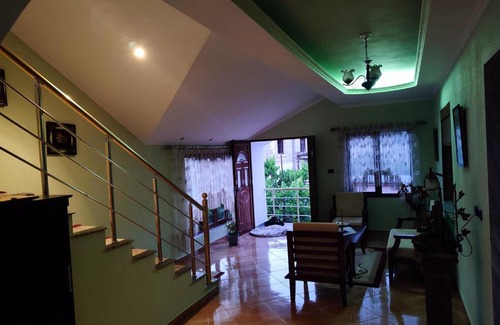 Udenisht House | Room's for you