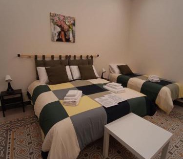 Palermo Bed & Breakfast | Room Sixty One