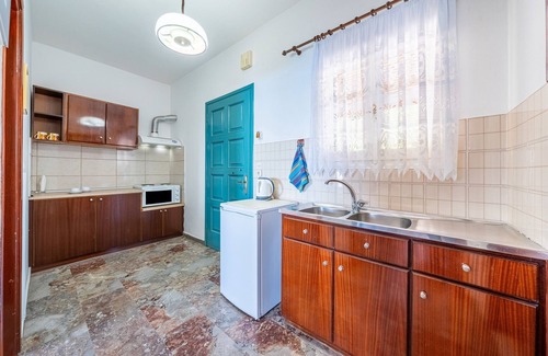 Benitses Apartment | Room 'Two Bedroom' with Private Terrace, Wi-Fi and Air Conditioning