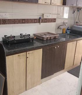 Pali Hill Apartment | Room with a Balcony at carters