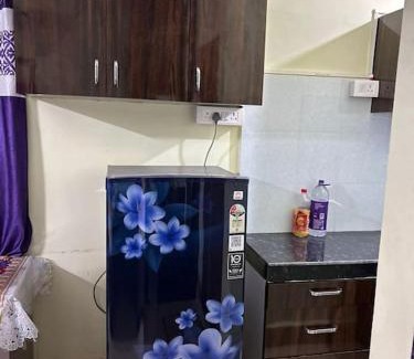 Bhubaneshwar Apartment | Room with king size bed