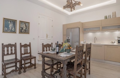 Alcala del Valle Apartment | Room 'Zirconio' with Mountain View, Shared Terrace and Wi-Fi