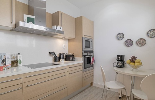 Alcala del Valle Apartment | Room 'Zirconio' with Mountain View, Shared Terrace and Wi-Fi