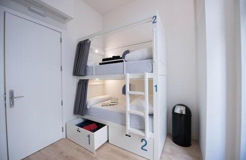 Justicia Hostel | room00 Gran Vía Hostel