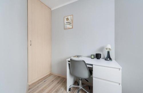 Wesoła Zachod Apartment | Room8 Apartments by Cracovia Prime