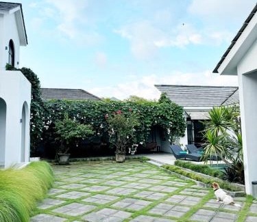 Umalas Apartment | Roomah Laya Umalas Canggu Double bed