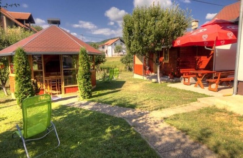 Grabovac Apartment | Rooms Ilija, (10770), Rakovica, Croatia