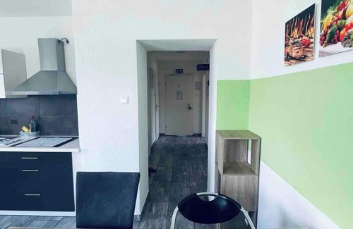 Laupheim Apartment | Rooms 'Quiet Rooms in Shared Apartment' with Private Garden, Balcony and Wi-Fi