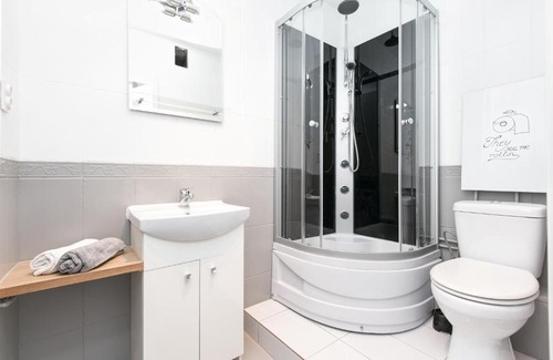 Gdansk House | Rooms4Less