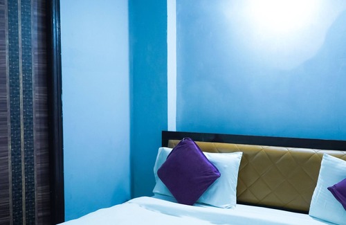 Sector 27 Hotel | Roomshala 039 Hotel Rk