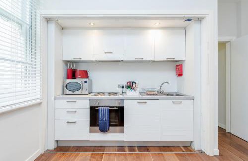 The City of London Apartment | Roomspace Serviced Apartments - Sterling House