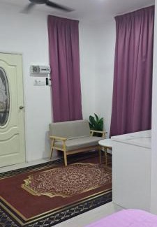 Kampung Banggol Batu House | Roomstay Sumayyah - For Islam Only - Pondok Lenggong