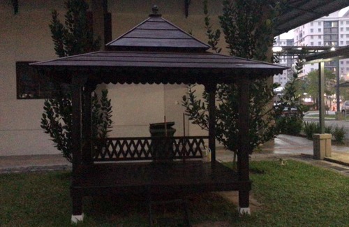 Putrajaya Bed & Breakfast | Roomstay in Putrajaya (Female only/Queen bed)