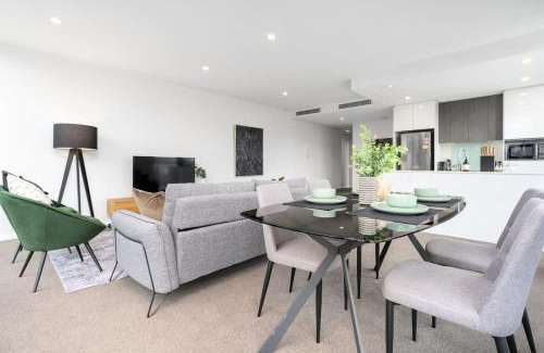 Braddon Apartment | Roomy 2BR 2BA City-Centre Apt - Hosted by CanStay