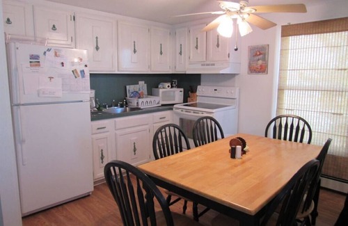 Ship Bottom Apartment | Roomy Bayside Duplex- 2 full baths