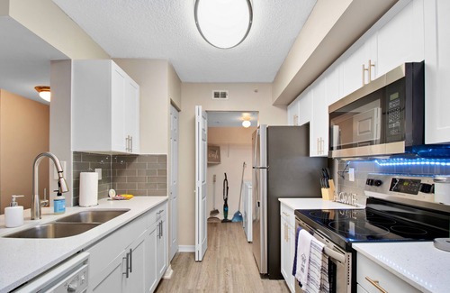 Plantation Apartment | Roomy ocean blue luxury apt spacious living