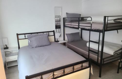 Crawley House | RoomZ-GATWICK-LONDON-Airport Parking-Travel Service