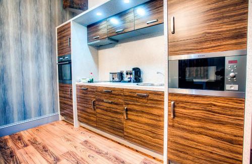 Newcastle-upon-Tyne Apartment | Roomzzz Newcastle City