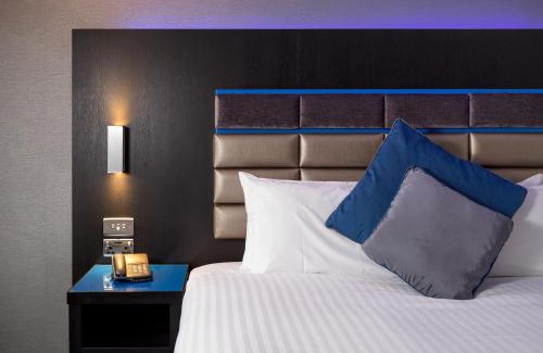 Nottingham City Centre Apartment | Roomzzz Nottingham City