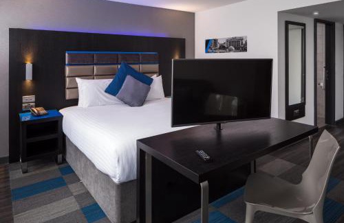 Nottingham City Centre Apartment | Roomzzz Nottingham City