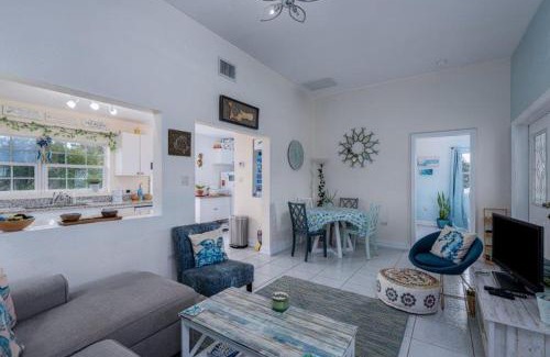 Northwest Point Apartment | Roosters Retreat