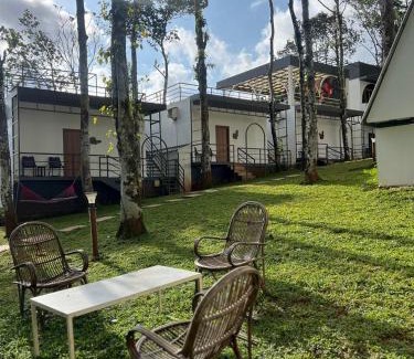 Devikolam Resort | Roots Munnar