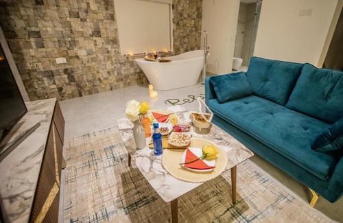 Nizwa Apartment | ROSA BELLA