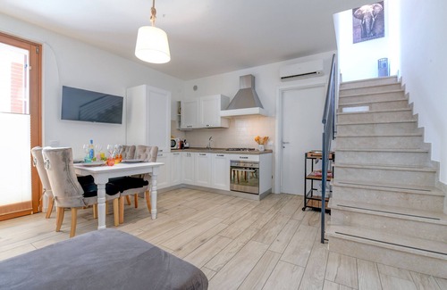 Peschiera del Garda Apartment | Rosa del Lago Apartment