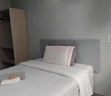 Lagoa da Conceicao Apartment | Rosa dos ventos suíte 1