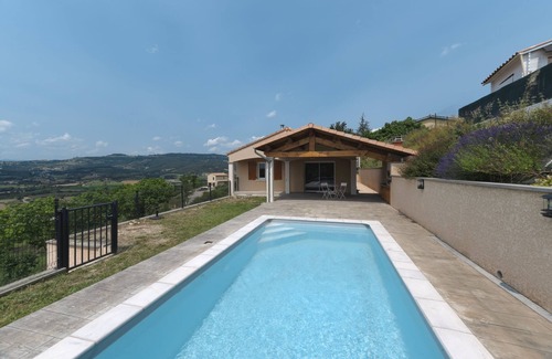 Villeneuve-de-Berg House | Rosa Gallica - Maison climatisée avec piscine