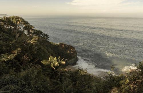 San Francisco Villa | Rosa Morada Luxury Villas with Private Beach