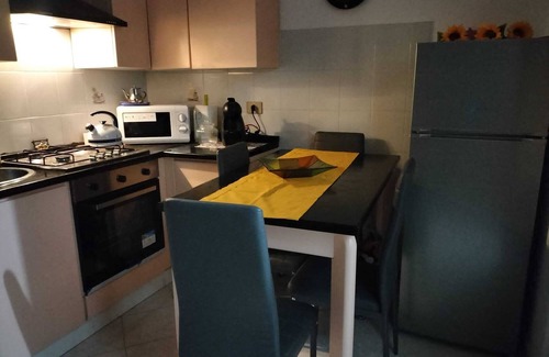 Marina District Apartment | Rosa's apartment with terrace