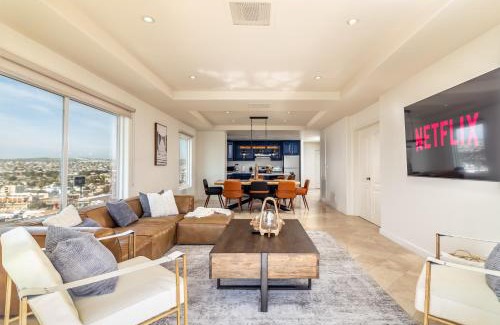 Centro Playas Apartment | Rosarito Beach Luxury Beachfront Walk 2 Papas & Beer