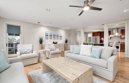 Rosemary Beach Condo | Rose at Mercado - Penthouse Condo in Rosemary Beach, Free Bikes
